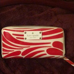 Kate Spade Zip Around Wallet